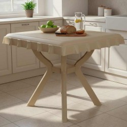 طاولة مربعة بيج